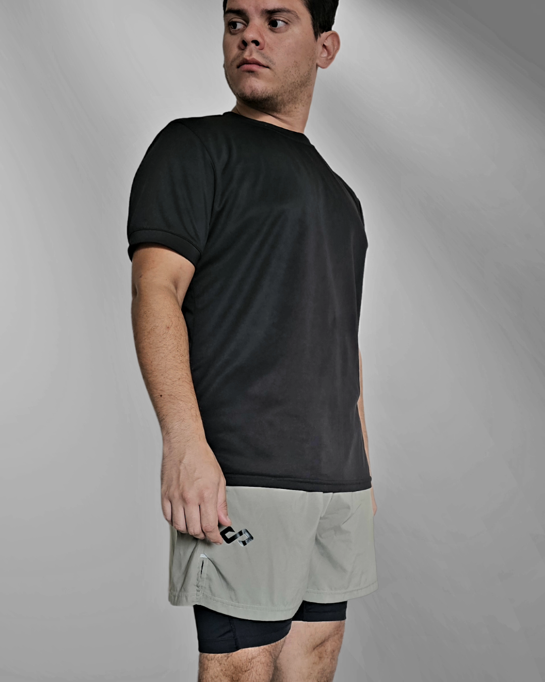 Playera deportiva Negra