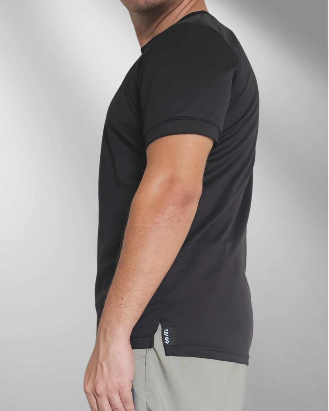 Playera deportiva Negra